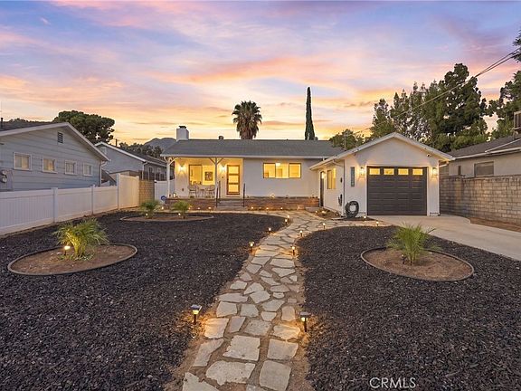 2nd image of 10824 Odell Ave