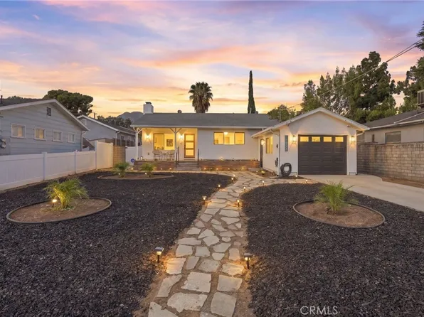 10824 Odell Ave, Sunland, CA 91040