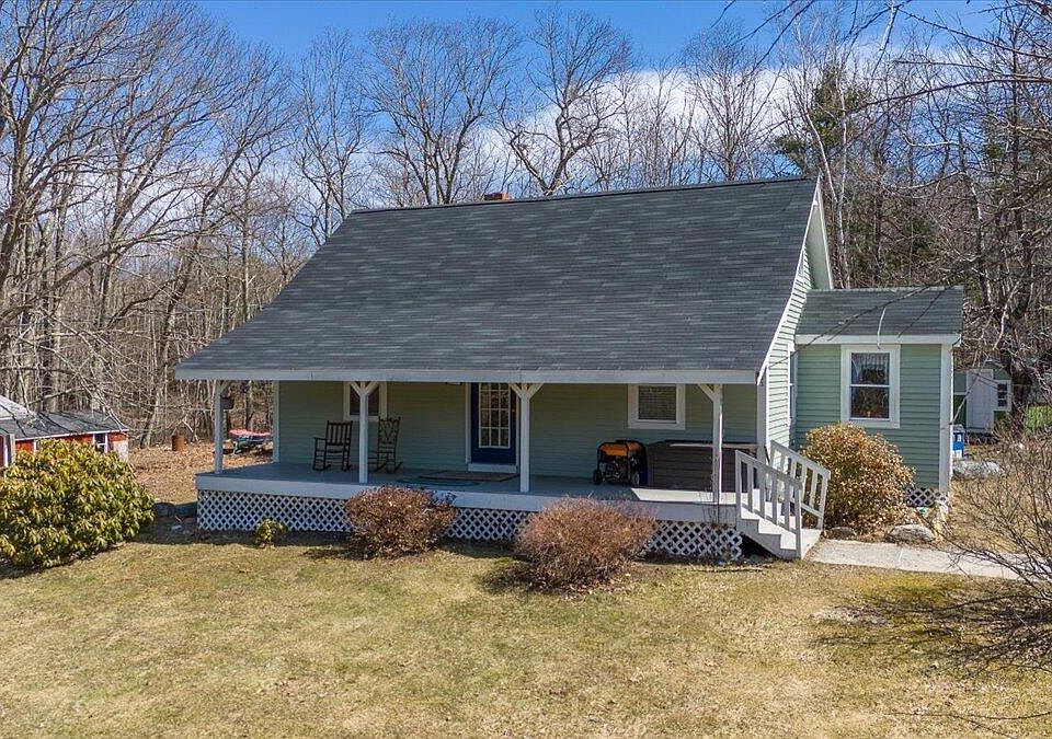 1st image of 612 Lincolnville Avenue
