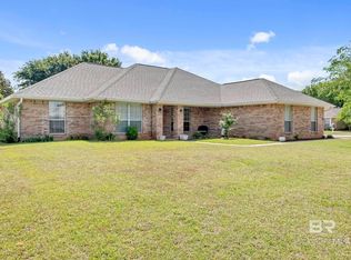 100 Sage Ln, Fairhope, AL 36532