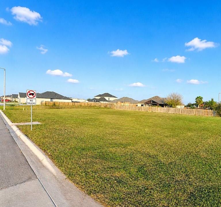 2nd image of 9000 New Orleans Ct