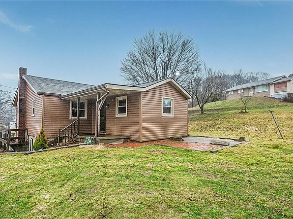 2nd image of 1339 Freeport Rd N