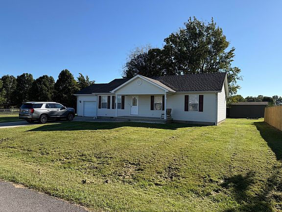 3rd image of 122 Northridge Rd
