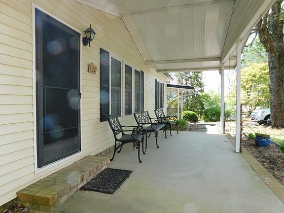 3rd image of 130 Greystone Dr