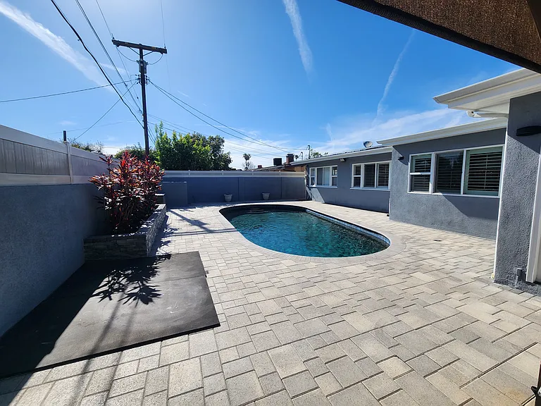 17200 Willard St — Photo 47