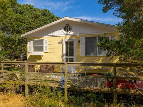 75 Birch Walk, Fair Harbor, NY 11706