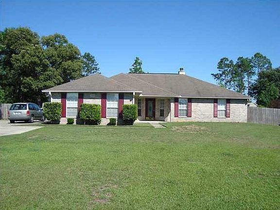 4th image of 2704 Southern Oaks Dr