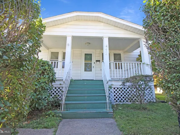 404 Engle Ave, Burlington, NJ 08016