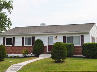 6101 Collinsway Rd, Baltimore, MD 21228