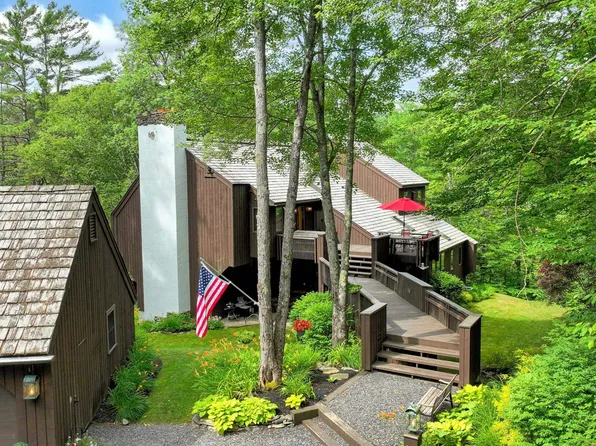 181 Meadow Hawk Road, Plymouth, VT 05056
