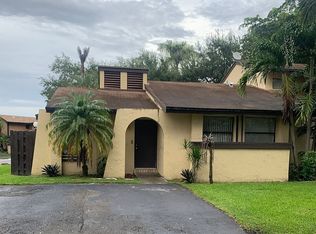 6701 SW 127th Pl, Miami, FL 33183