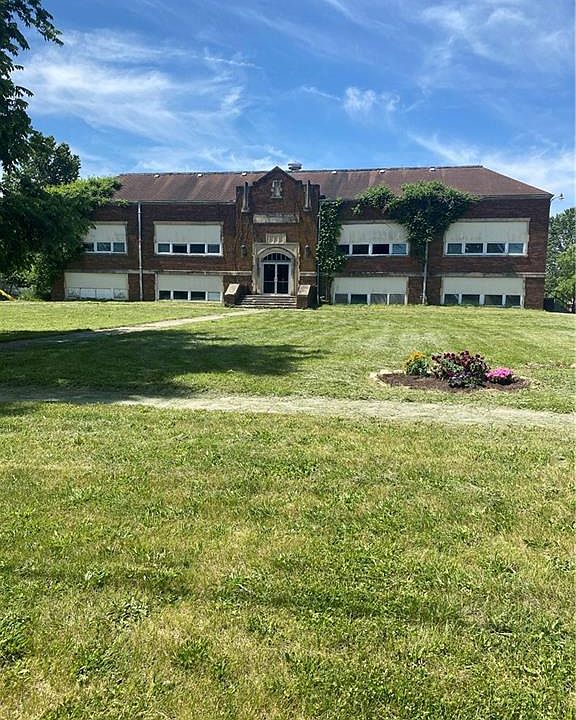 421 Locust St, Nortonville, KS 66060 MLS 2492339 Zillow