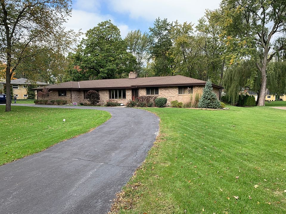 1st image of 12744 Deerwood Dr