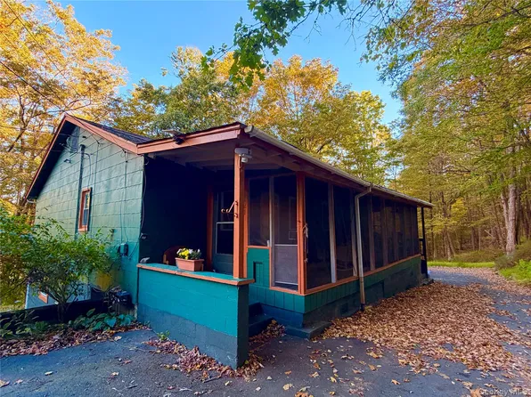 113 121 Galligan Road, Cuddebackville, NY 12729