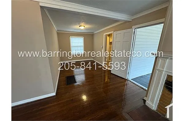 Building Photo - 818 Sunset Dr