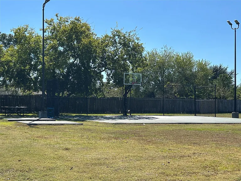 8523 Riverside Walk Ln — Photo 22