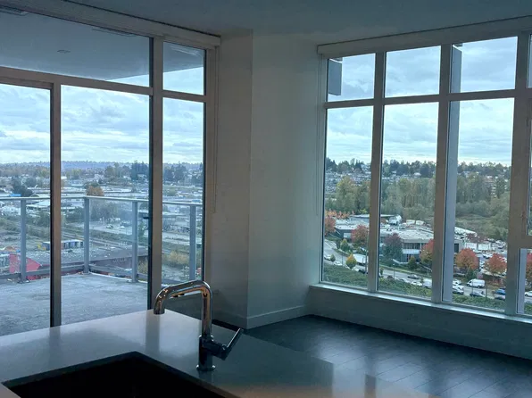 2311 Beta Ave #1104, Burnaby, BC V5C 0M1