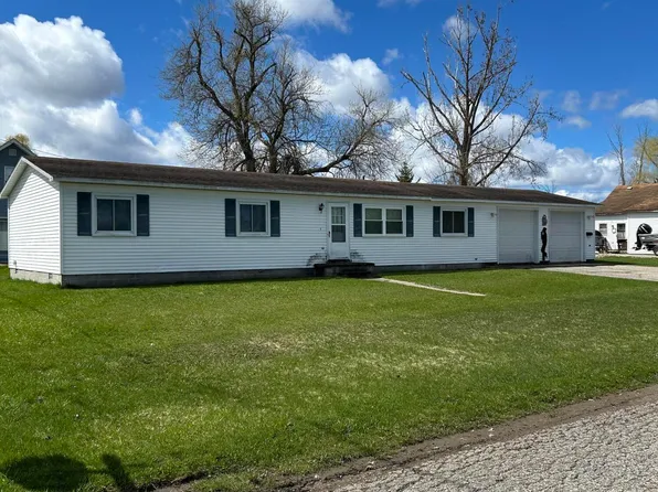 1107 Randolph St, Cheboygan, MI 49721