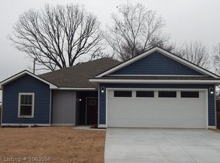 203 Honeysuckle St, Alma, AR 72921