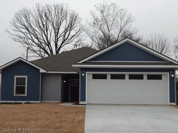 203 Honeysuckle St, Alma, AR 72921