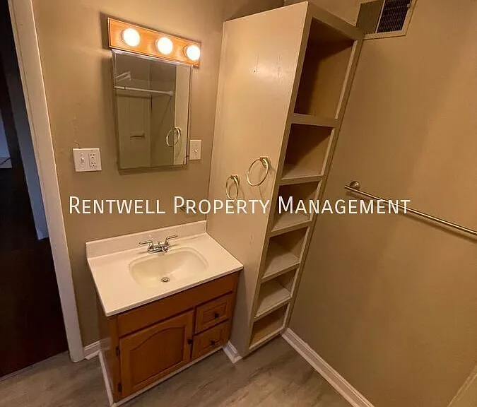 566 Fayette St #2 — Photo 11