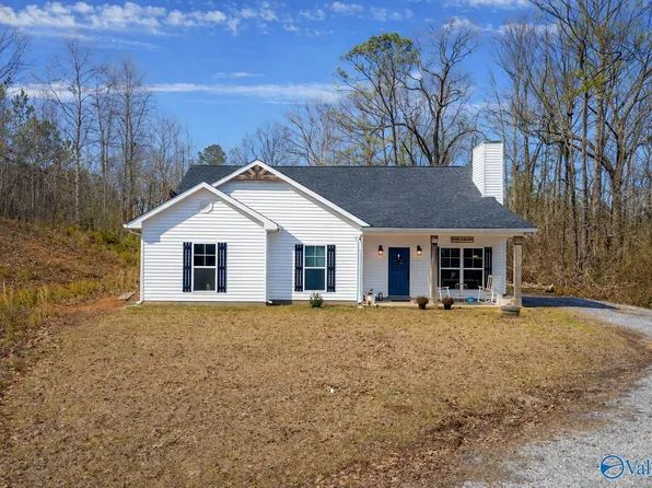 10940 Mudd St, Ohatchee, AL 36271