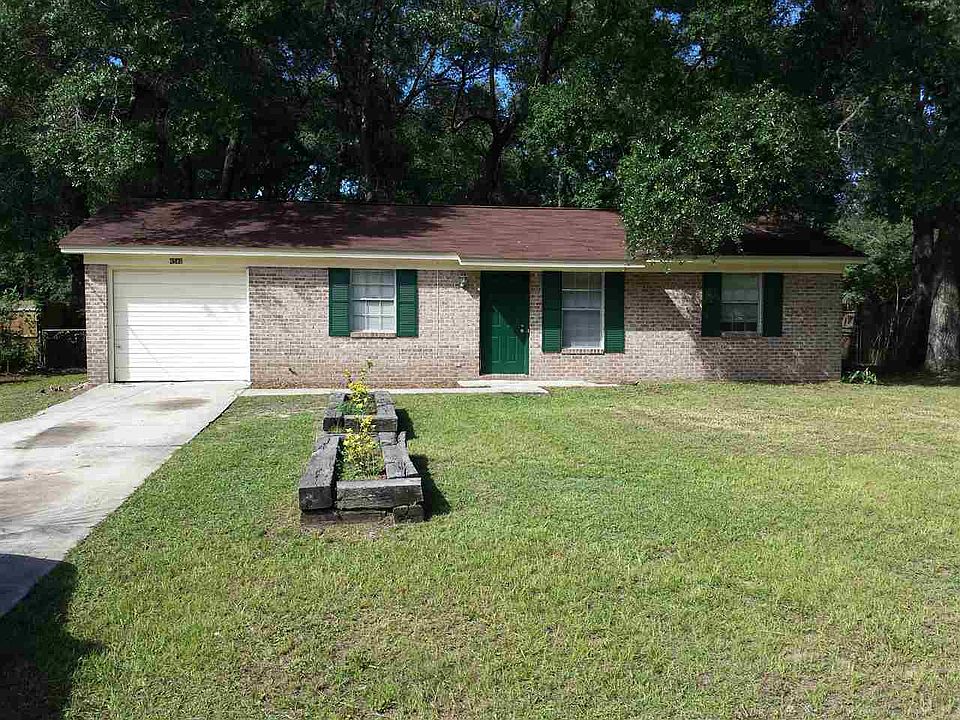 1st image of 4546 Autumn Woods Way