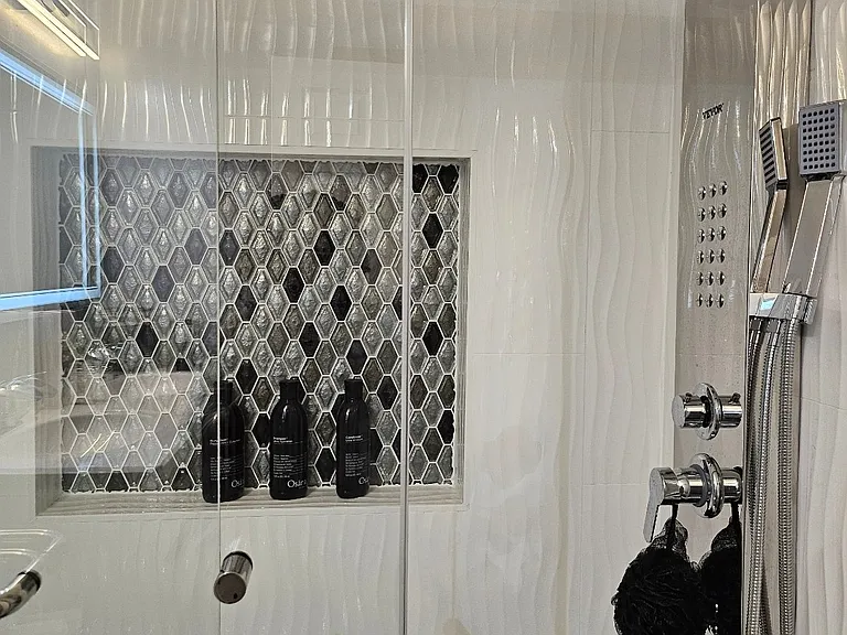 Rainfall showerhead.