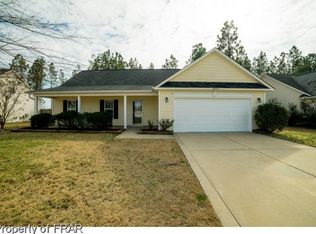2823 Aristocrat Ln, Fayetteville, NC 28306