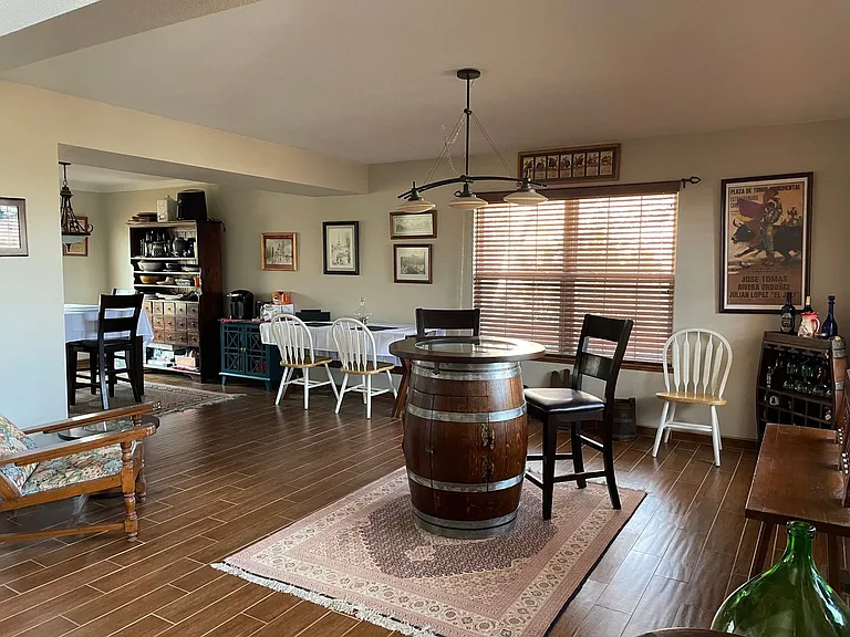 5448 Campglen Dr — Photo 3
