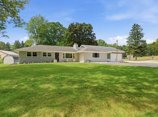 W224N8095 Susan Pl, Lisbon, WI 53089