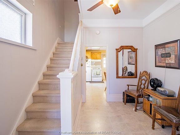 4th image of 132 Patteson Ave