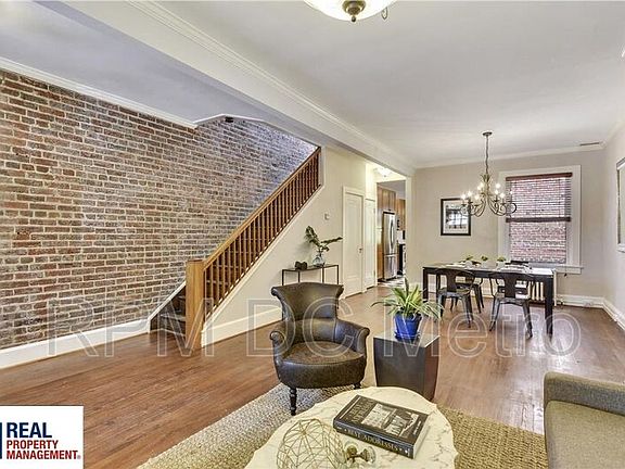 5th image of 502 13th St SE
