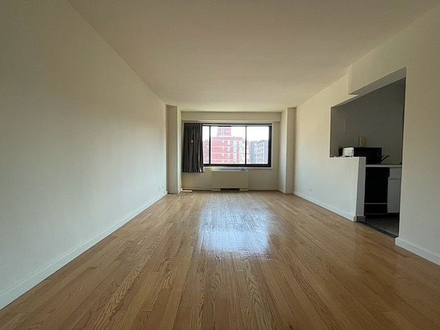 1st image of 201 W 21st St #14D**