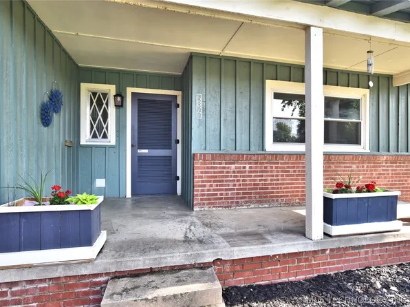 5877 E 22nd St, Tulsa, OK 74114