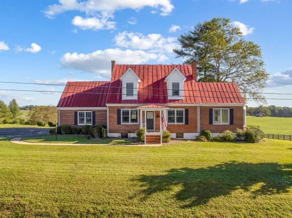 5924 Moneta Rd, Bedford, VA 24523