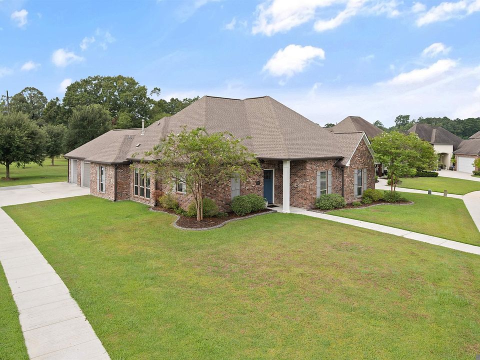 1st image of 15936 Redstone Ct