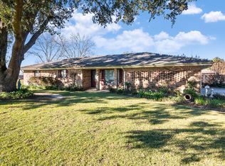 1104 Dugas Rd, Lafayette, LA 70507