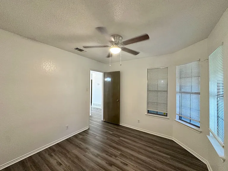 2703 Sidewinder Dr — Photo 20