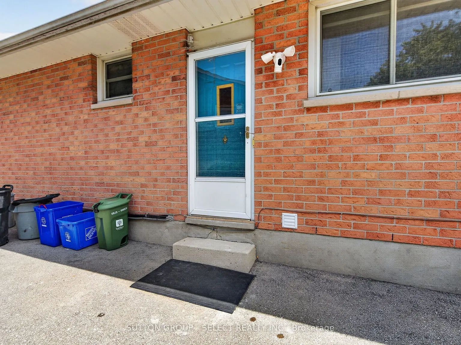 2 bed, $1,700 — Photo 3