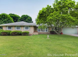 350 Vine St SE, Caledonia, MI 49316