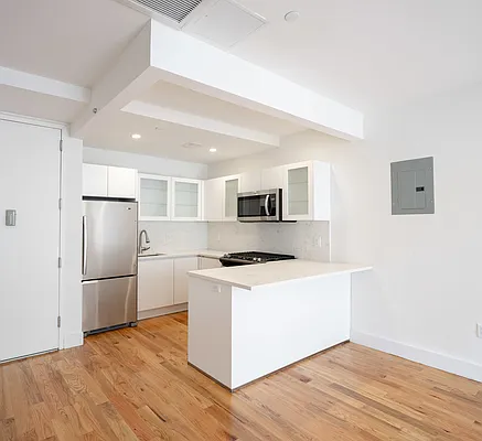 Rented by T&P Property Development, LLC | media 17