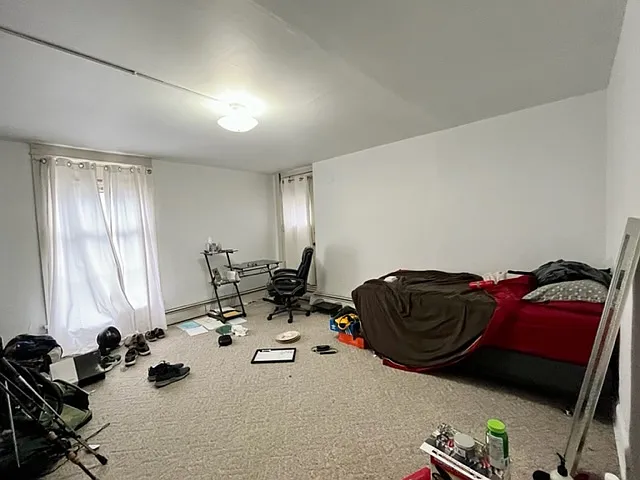215 N Pinckney St #4 — Photo 8
