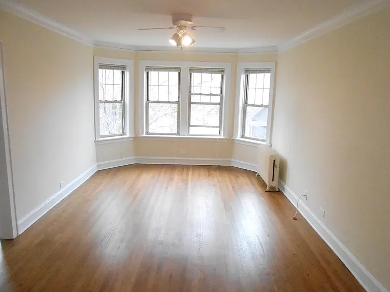 914 Crain St #1 — Photo 1
