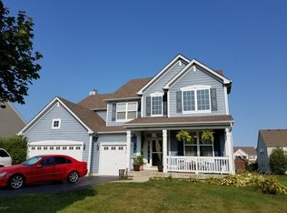 354 Shadow Hill Dr, Elgin, IL 60124