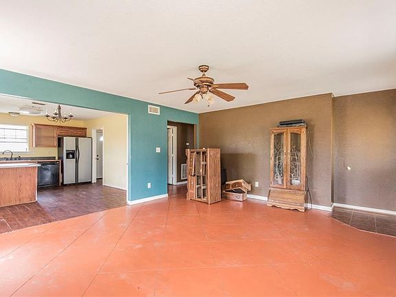 4th image of 12130 NE County Road 3120