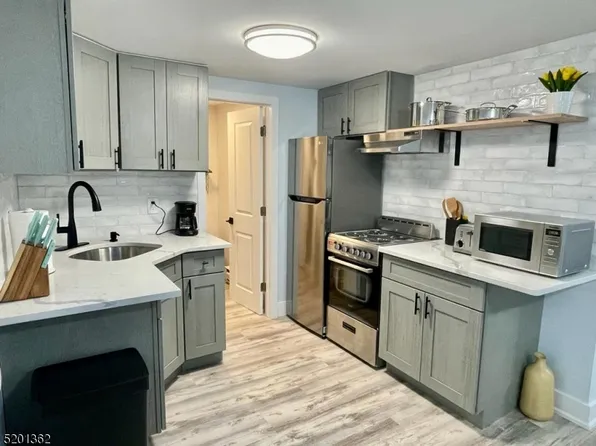 219A Hamilton Ave, Seaside Heights, NJ 08751