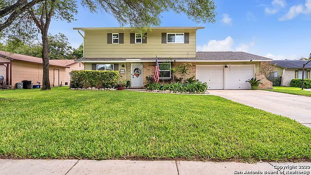 1st image of 808 Pecan Dr
