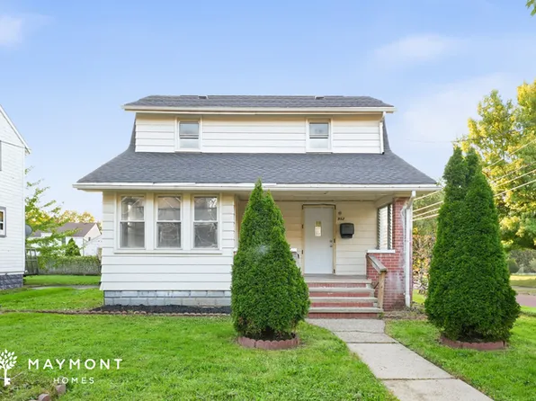 952 Dan St, Akron, OH 44310