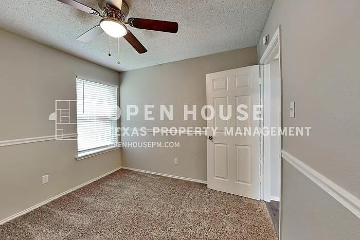 7864 Maiden Ln — Photo 15
